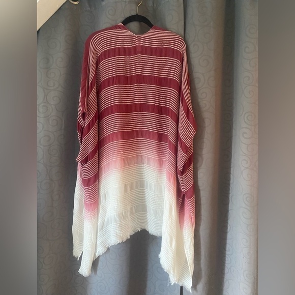 Demdaco kimono style ombré cardigan - Picture 6 of 7